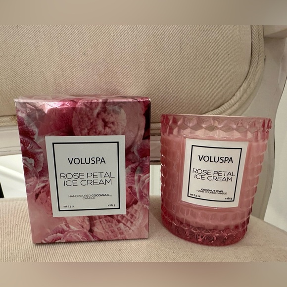 NWT Voluspa Rose Petal Ice Cream Luxury Candle 6.5 ounce - Picture 2 of 5